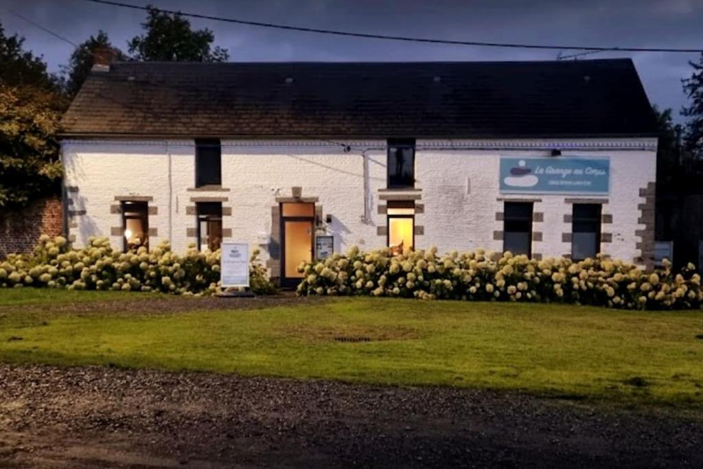 Gite Et Chambre D'Hote Gussignies エクステリア 写真