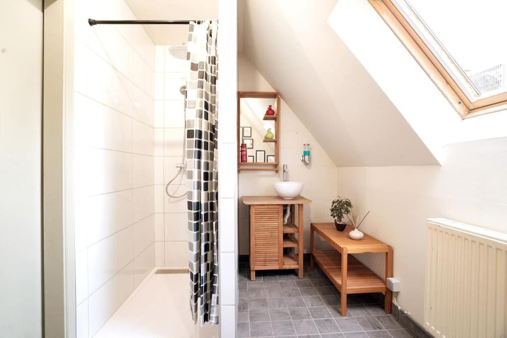 Gite Et Chambre D'Hote Gussignies エクステリア 写真